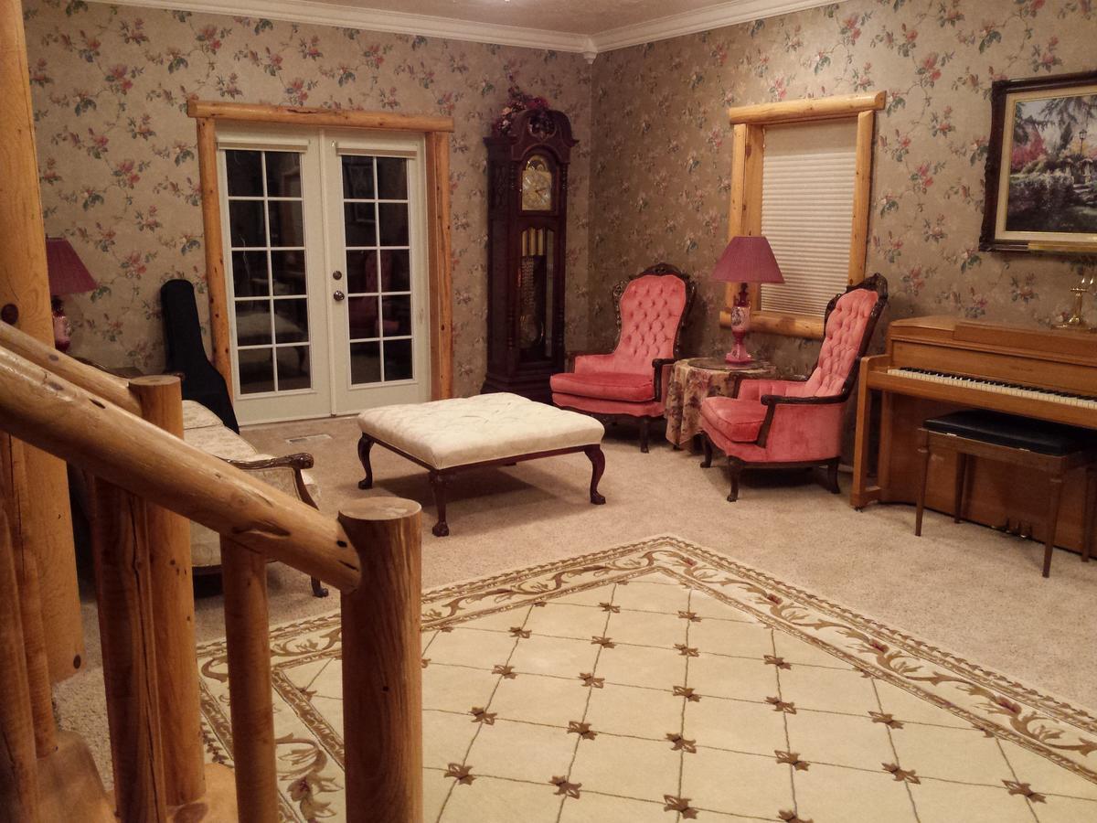 Sunlit Oasis Bed & Breakfast Notom Exterior photo